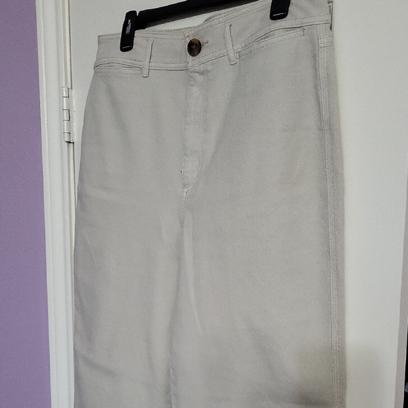 LOFT Pants - LOFT Cream Boot Cut Pants Size 12/31